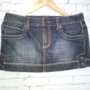 Jimmy Z Blue Jean Mini Skirt Size: 6